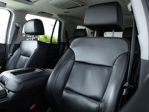 Used 2020 Chevrolet Tahoe LT AWD/4WD image 22