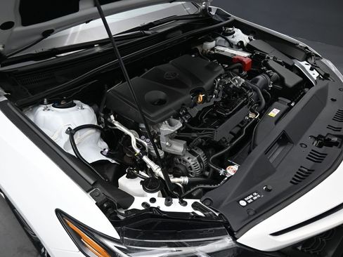 Used 2023 Toyota Camry SE image 46