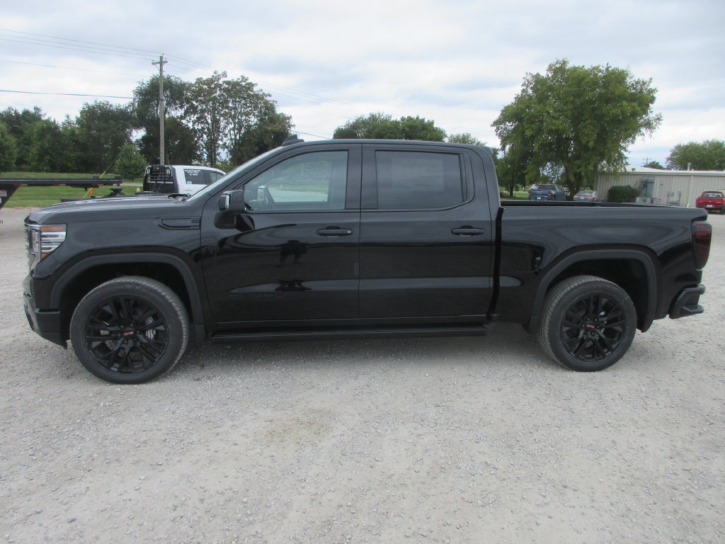 New 2026 GMC Sierra 1500 Denali w/ Denali Reserve Package AWD/4WD image 9