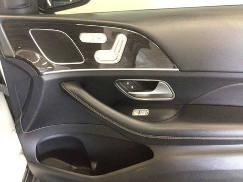 Used 2020 Mercedes-Benz GLE 350 4MATIC image 11