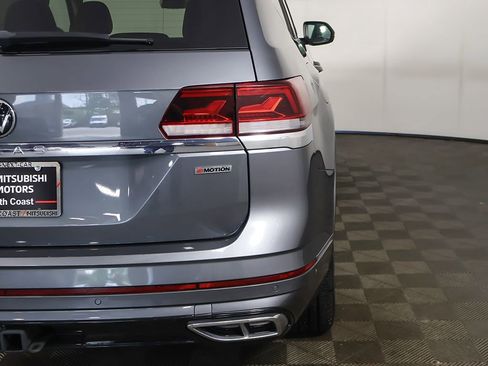 Used 2022 Volkswagen Atlas SEL Premium AWD/4WD image 20