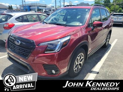 Certified 2023 Subaru Forester Premium AWD/4WD image 1