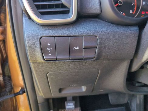 Certified 2020 Kia Sportage LX image 33