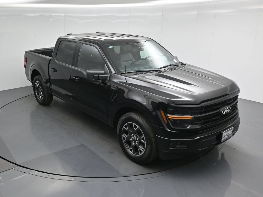 New 2024 Ford F150 XLT w/ XLT Black Appearance Package RWD image 35