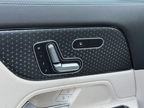 New 2026 Mercedes-Benz GLA 250 GLA 250 image 4