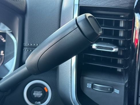 New 2026 RAM 2500 Laramie AWD/4WD image 20