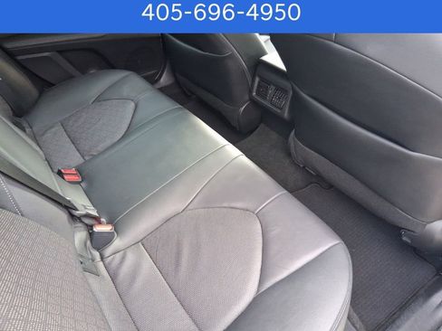 Used 2022 Toyota Camry XSE image 10