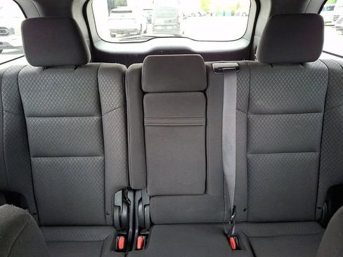 Used 2019 Jeep Grand Cherokee Laredo AWD/4WD image 24