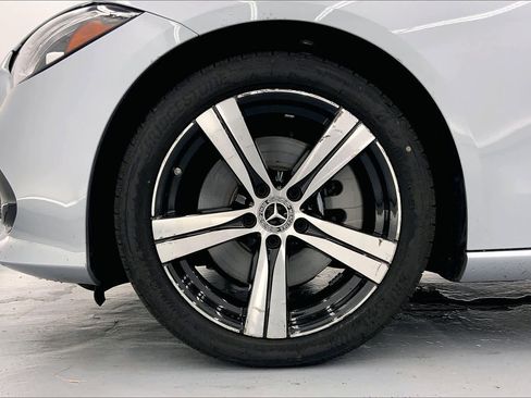 Certified 2022 Mercedes-Benz C 300 Sedan image 8