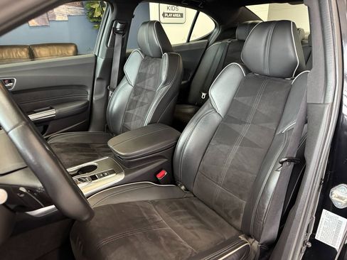 Used 2019 Acura TLX V6 w/ Technology & A-SPEC Pkg FWD image 17