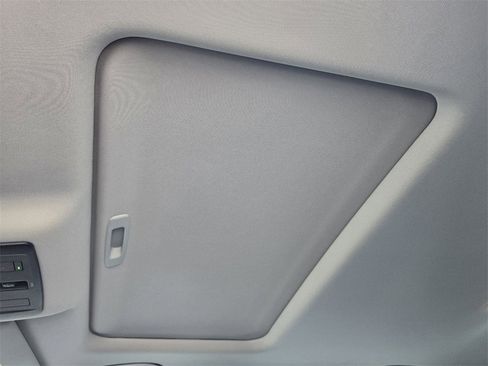 Used 2024 Nissan Altima 2.5 SL image 24