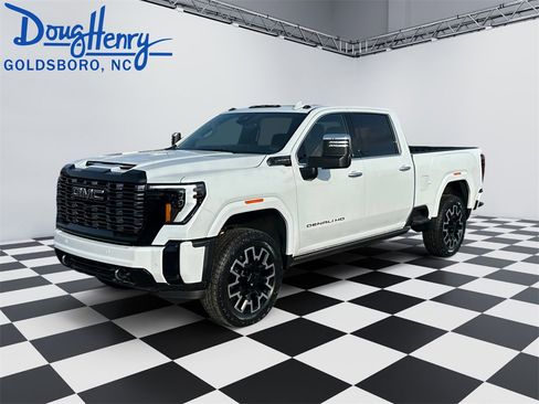 New 2026 GMC Sierra 2500 Denali Ultimate w/ LPO, Black Badging Package image 1