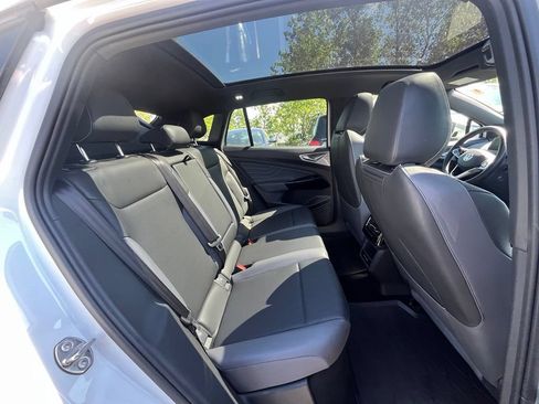 Used 2023 Volkswagen ID.4 Pro S AWD/4WD image 24