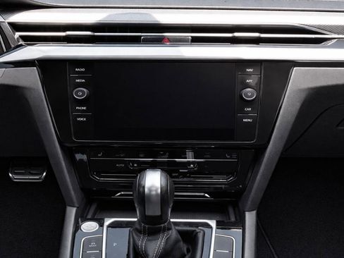 Used 2021 Volkswagen Arteon SEL FWD image 16