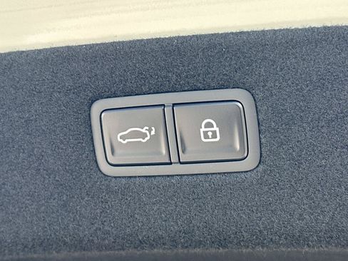 New 2026 Genesis G90 3.5T AWD/4WD image 32
