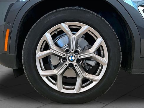 Used 2022 BMW X4 xDrive30i w/ Premium Package 2 AWD/4WD image 9