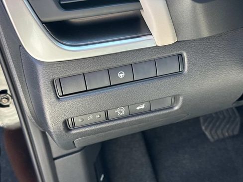 New 2026 Nissan Rogue Dark Armor AWD/4WD image 27