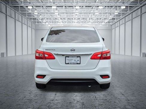 Used 2019 Nissan Sentra S FWD image 4