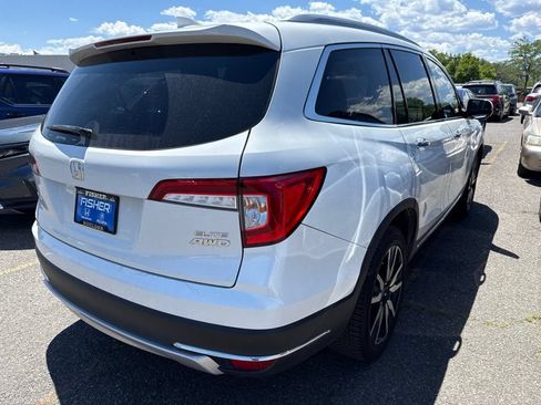 Used 2022 Honda Pilot Elite image 2