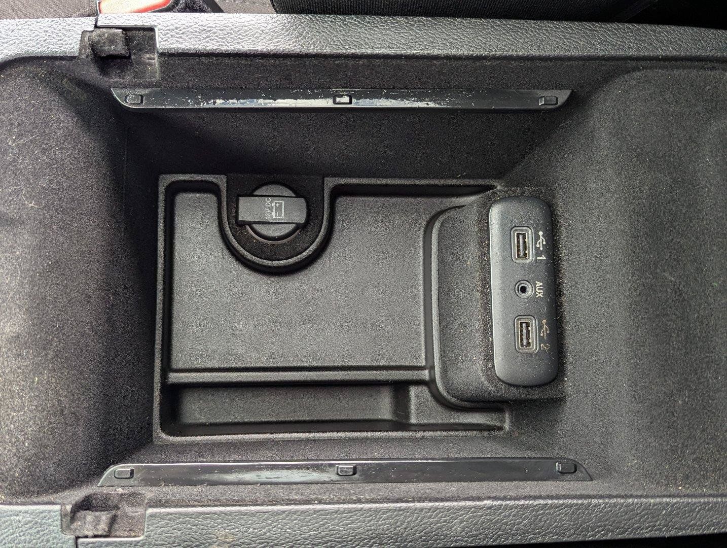 Used 2019 Dodge Charger SXT RWD image 23
