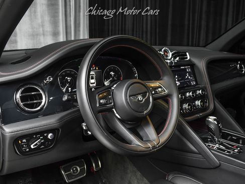 Used 2021 Bentley Bentayga AWD/4WD image 8