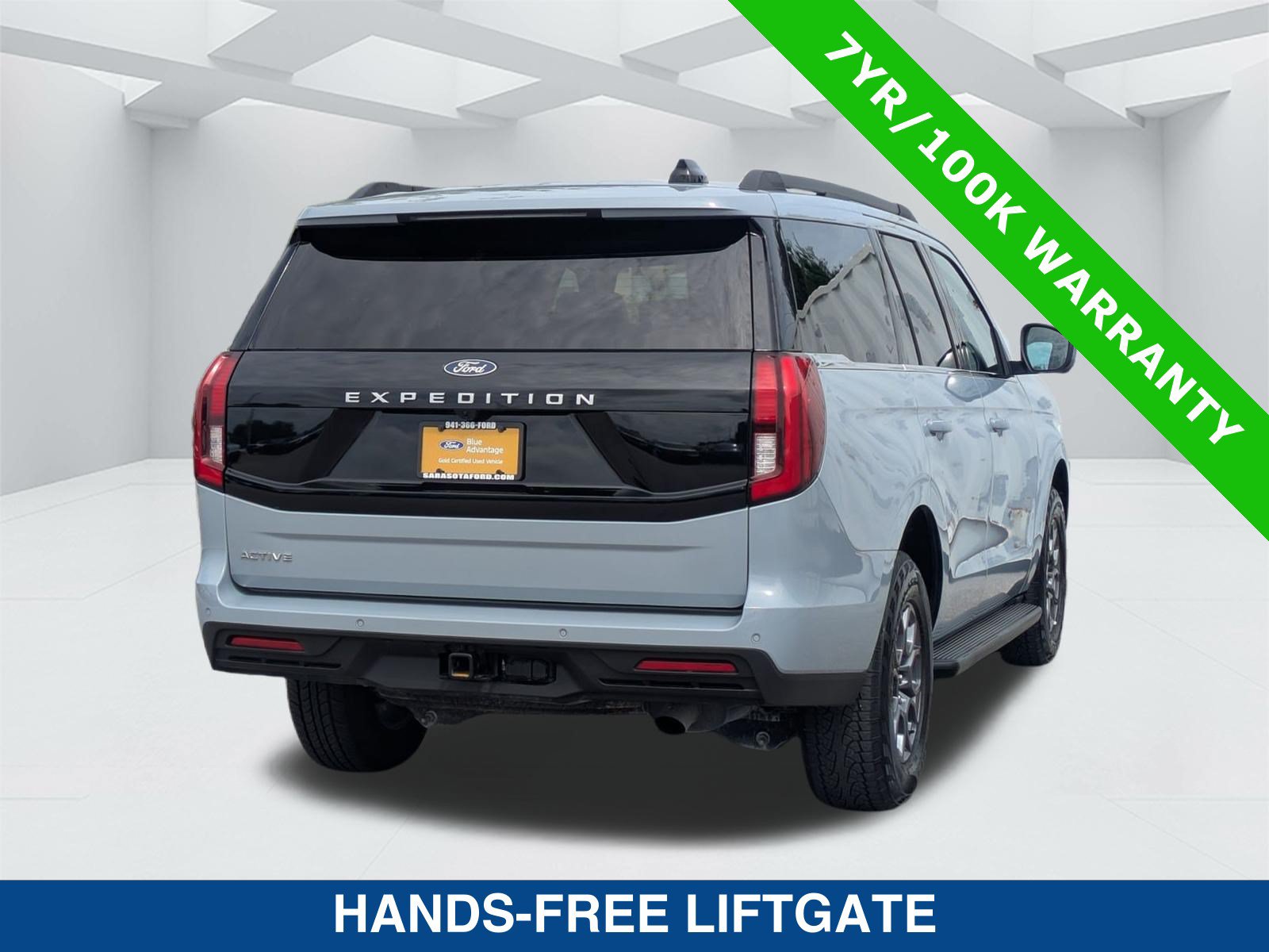 Certified 2025 Ford Expedition Active RWD image 5
