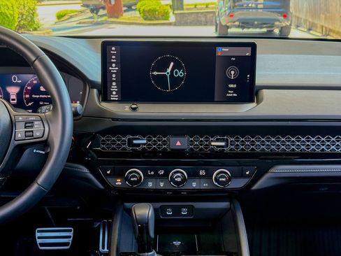 Used 2025 Honda Accord Sport image 23