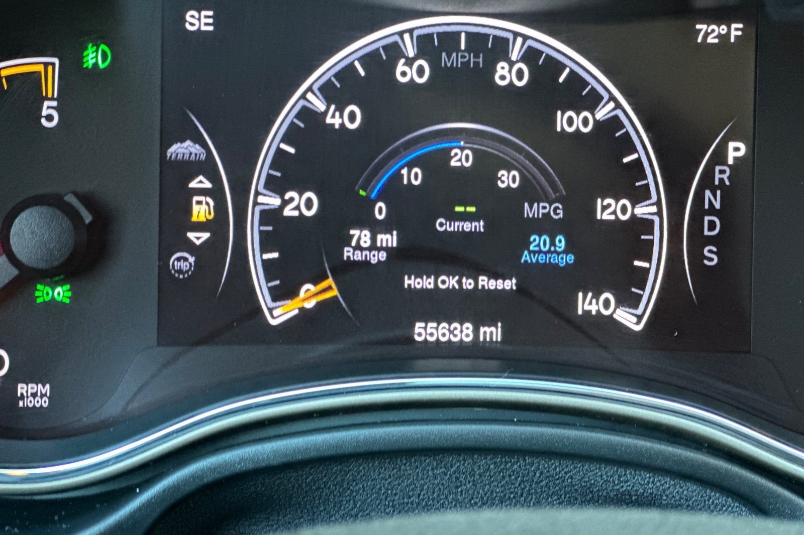Used 2015 Jeep Grand Cherokee Limited w/ Luxury Group II AWD/4WD image 30