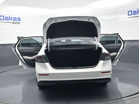 Used 2024 Honda Accord EX image 54