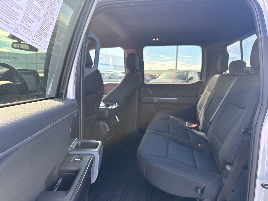 Used 2021 Ford F150 XLT w/ Equipment Group 302A High AWD/4WD image 26