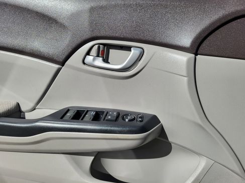 Used 2012 Honda Civic LX image 6