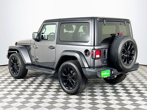 Used 2023 Jeep Wrangler Sport AWD/4WD image 6