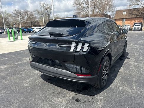 Used 2025 Ford Mustang Mach-E Premium AWD/4WD image 7