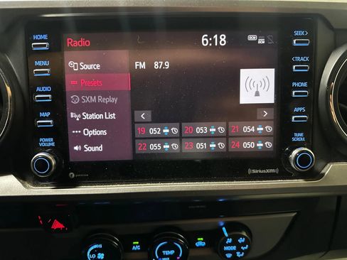 Used 2021 Toyota Tacoma SR5 image 39