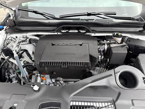 Used 2025 Honda Pilot Elite image 23