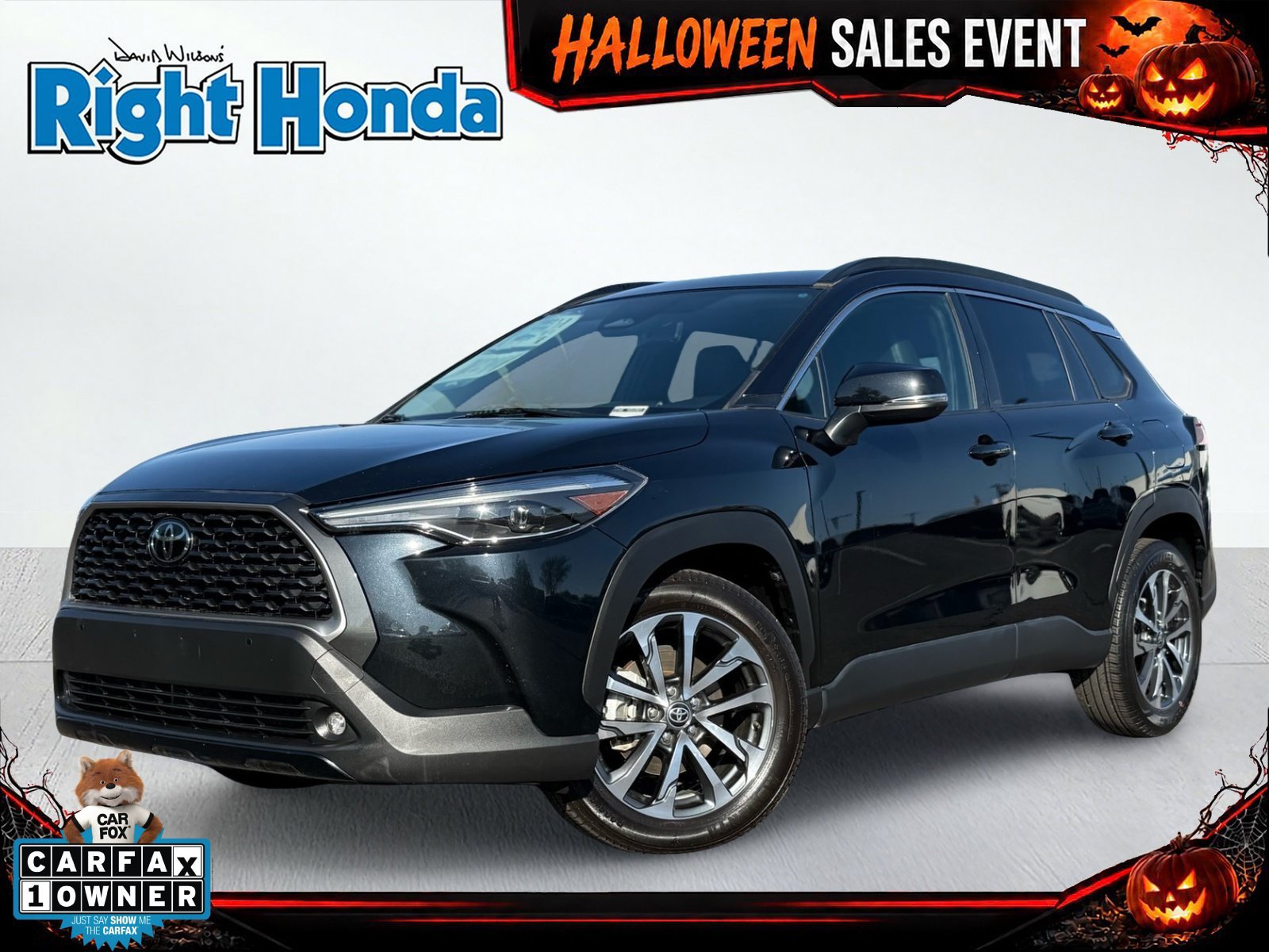 Used 2025 Toyota Corolla Cross XLE FWD image 1