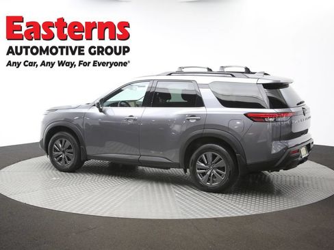 Used 2023 Nissan Pathfinder SV w/ SV Premium Package AWD/4WD image 66