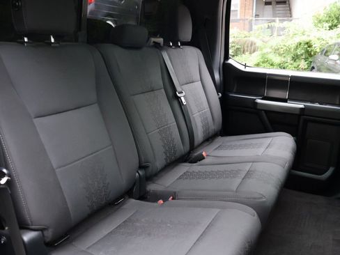Used 2018 Ford F150 XLT w/ Equipment Group 302A Luxury AWD/4WD image 32