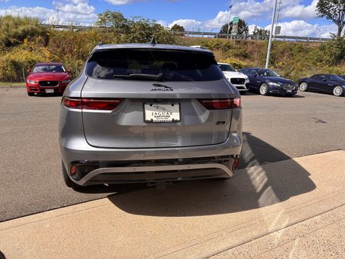 Used 2026 Jaguar F-PACE R-Dynamic S image 8