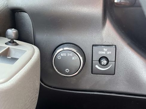 Used 2025 GMC Savana 2500 w/ Driver Convenience Package RWD image 28