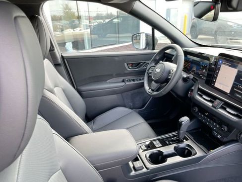 Used 2026 Subaru Outback Limited AWD/4WD image 19