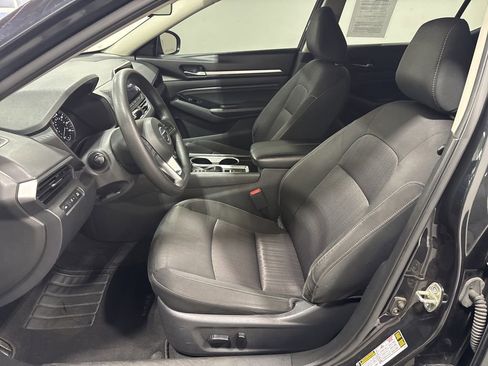 Used 2021 Nissan Altima 2.5 SV image 23