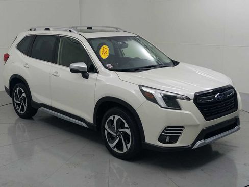 Certified 2023 Subaru Forester Touring AWD/4WD image 1