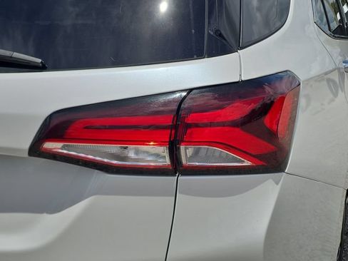 Used 2022 Chevrolet Equinox Premier FWD image 8
