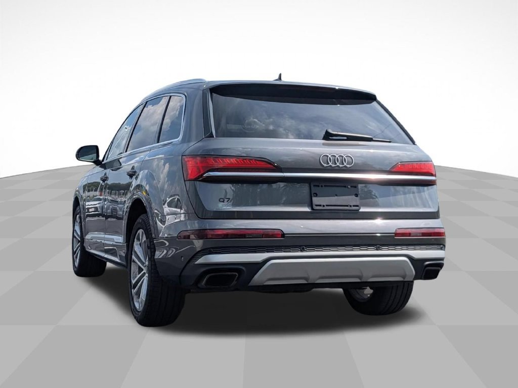 Used 2025 Audi Q7 3.0T Premium Plus AWD/4WD image 5