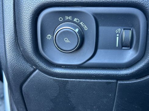 Used 2022 RAM 2500 Tradesman image 31