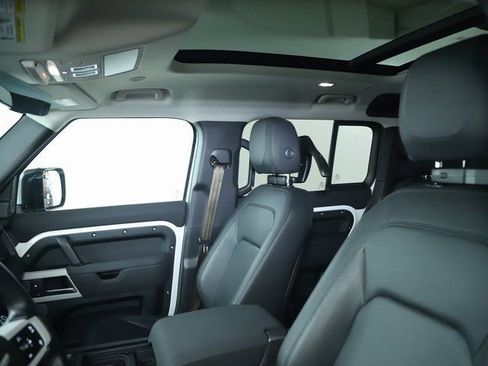 Certified 2023 Land Rover Defender 110 S AWD/4WD image 18