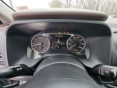 Used 2023 Nissan Rogue S image 16