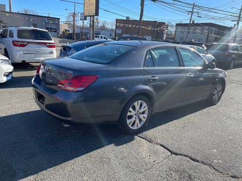 Used 2008 Toyota Avalon Touring FWD image 5