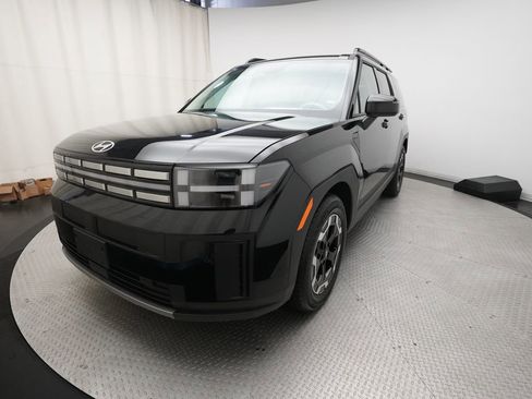 Used 2026 Hyundai Santa Fe SEL AWD/4WD image 12